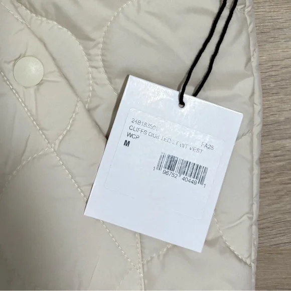 Billabong Ciff Quilted Vest - NWT - Picture 8 of 9